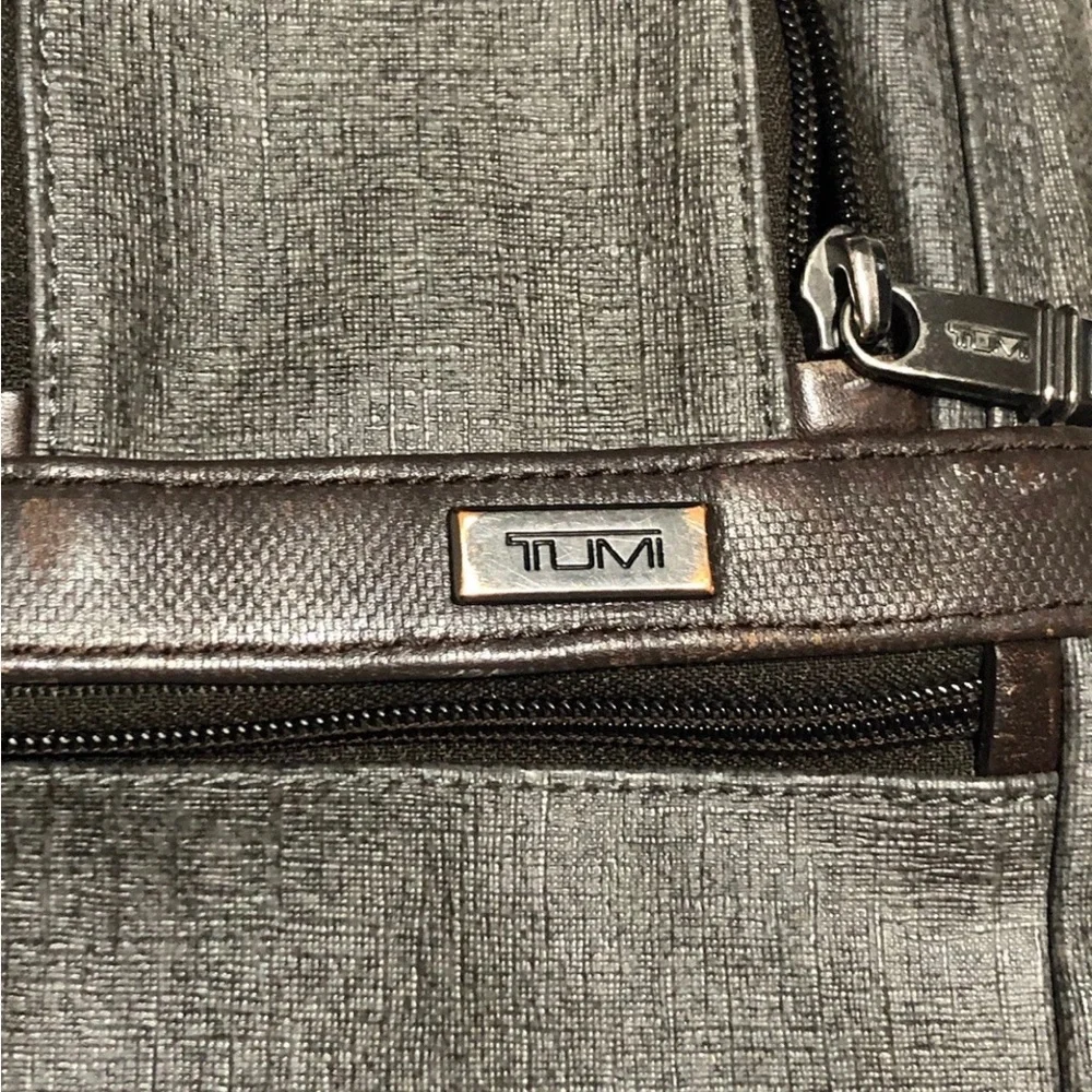 Tumi Alpha 2 T-Pass Laptop Bag Briefcase Earl Gray-Brown Leather